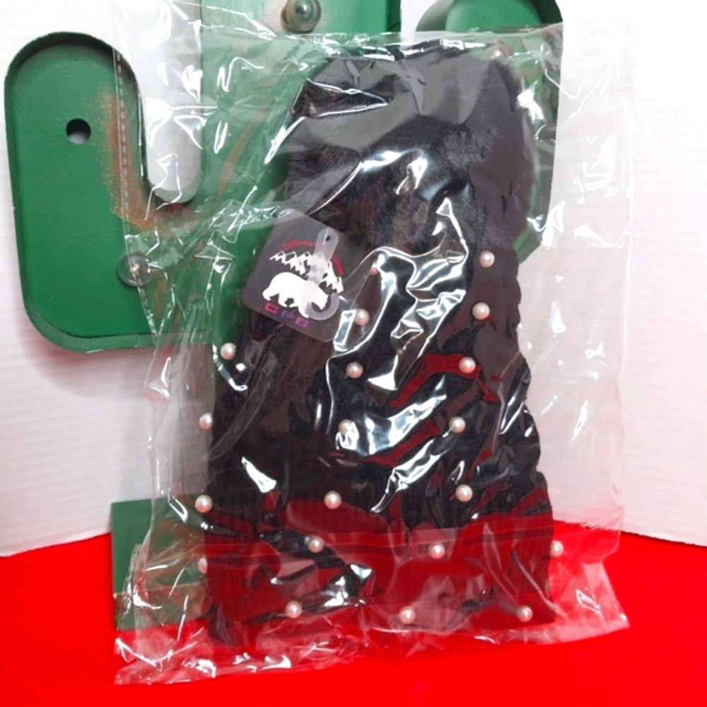 Womens Beanie Warm Hat Fuzzy Knit Ball Cap - Picture 5 of 13